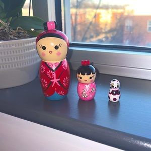 Japanese Kokeshi Nesting Dolls NWOT